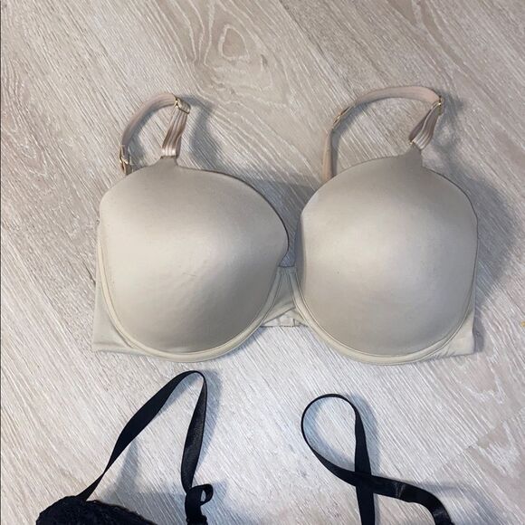 38DD Bra Bundle - Picture 5 of 12